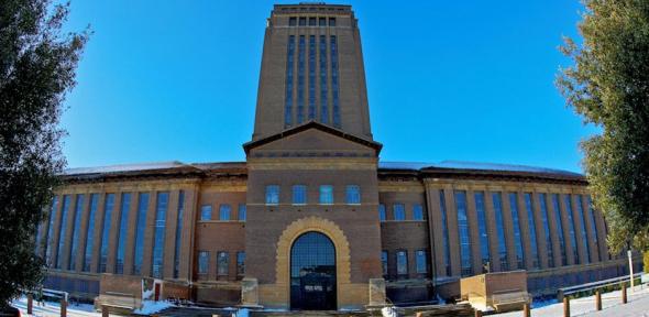 A workshop of new knowledge and a storehouse of seasoned wisdom